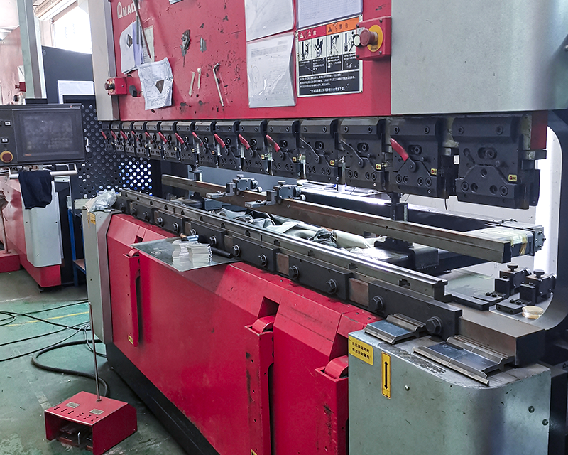 Metal plate processing-14