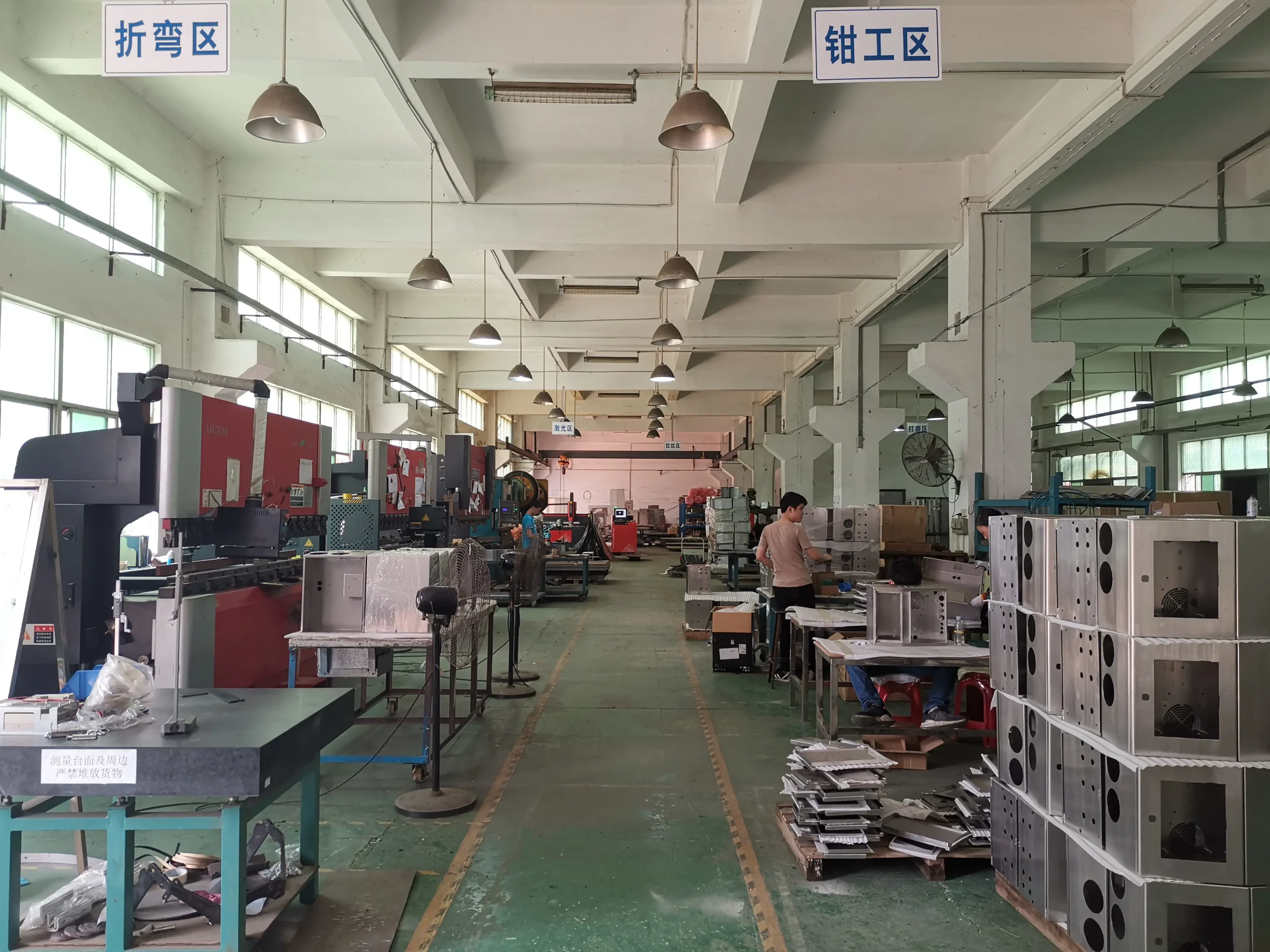 CNC machining shop-1