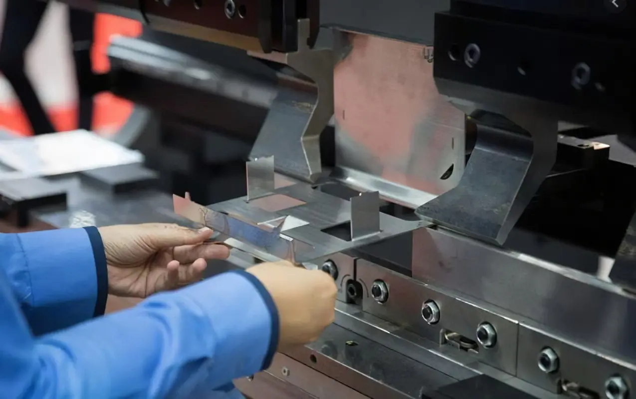 metal sheet pressing
